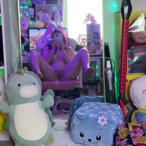 Video by stonedmoon published on August 17,2023 08:45:00 - BestThots
