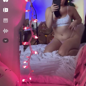 Video by stonedmoon published on August 9,2023 01:37:00 - BestThots
