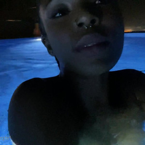 Video by lindi_r published on March 24,2023 06:38:00 - BestThots