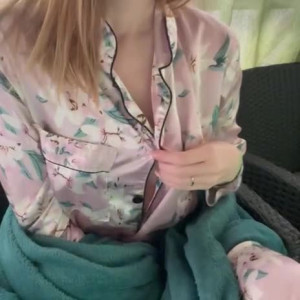 christine_live #5208452