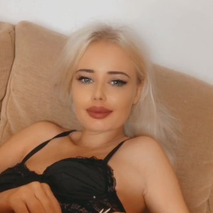 Video by naughtynina20 published on October 16,2023 19:19:45 - BestThots