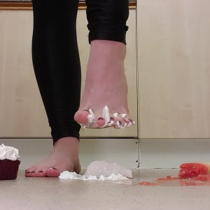 Video by queengf90premium published on June 18,2023 20:17:00 - BestThots