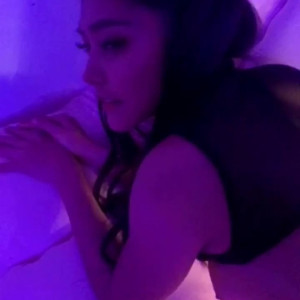 Video by ellaknox published on July 3,2023 21:15:00 - BestThots