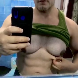 Video by sexualpecsvip published on April 5,2023 21:26:00 - BestThots