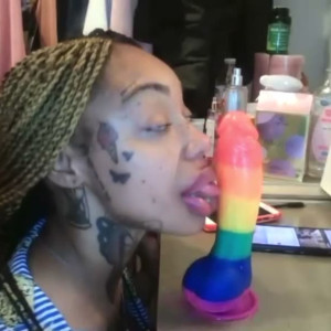 Video by creamyexotica published on June 26,2023 00:14:00 - BestThots