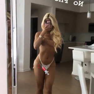 Video by elenagenevinne published on March 23,2023 04:31:00 - BestThots