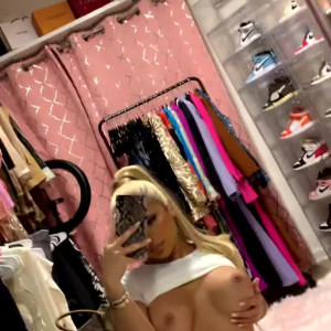 Video by elenagenevinne published on April 8,2023 19:00:00 - BestThots