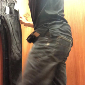 tommygunnxxx #3688879
