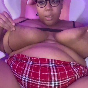 Video by kawaiikam published on April 21,2023 05:54:00 - BestThots