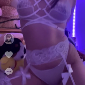 Video by peachkissx published on May 19,2023 07:17:00 - BestThots
