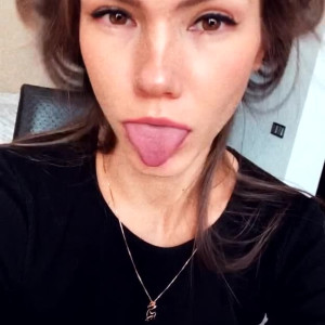 Video by myonlinegirl published on April 29,2023 00:03:00 - BestThots