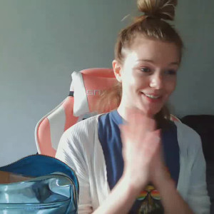 Video by cutegiraffe published on October 16,2023 01:31:26 - BestThots