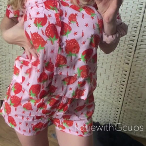 Video by katie published on October 16,2023 02:05:47 - BestThots
