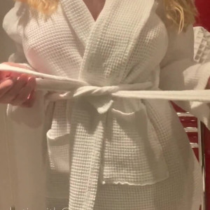 Video by katie published on October 16,2023 03:11:37 - BestThots