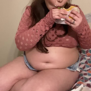 Video by fattiebaddie1 published on October 16,2023 01:57:19 - BestThots