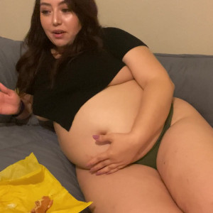 Video by fattiebaddie1 published on April 27,2023 02:18:00 - BestThots