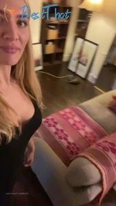 goddessdommelia #9731333