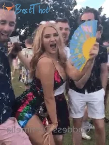 goddessdommelia #9731342