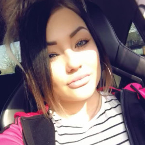 Video by tinkonlyfansxo published on April 10,2023 16:29:00 - BestThots