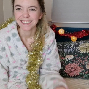 Video by linaroselina published on October 16,2023 02:21:27 - BestThots