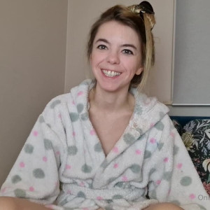 Video by linaroselina published on October 16,2023 02:24:29 - BestThots