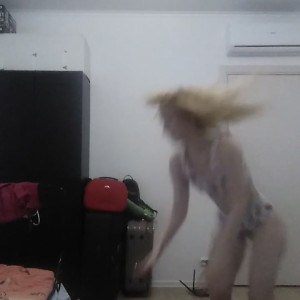 Video by xsweetieplumx published on March 28,2023 05:52:00 - BestThots