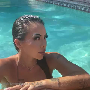 Video by lilkymchiii published on May 5,2023 19:47:00 - BestThots