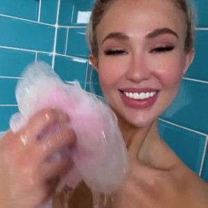 sophiereadeofficial #3699278