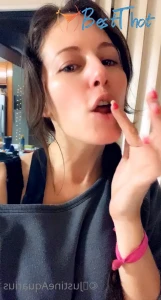 justinejakobs #9749626