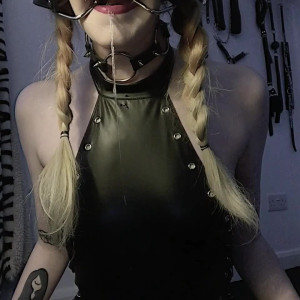 Video by filth_princess published on March 14,2023 13:53:00 - BestThots