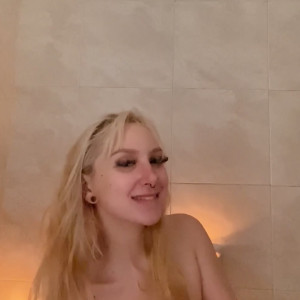 Video by theskylarvox published on April 10,2023 03:22:00 - BestThots