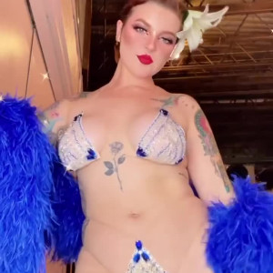 Video by rosamagnoliaxo published on October 16,2023 03:03:14 - BestThots