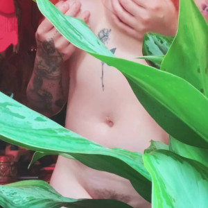 Video by rosamagnoliaxo published on October 16,2023 03:07:13 - BestThots