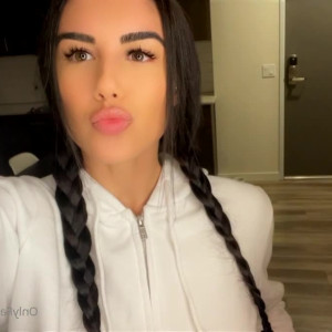 Video by sundaebunsdae published on May 17,2023 18:14:00 - BestThots