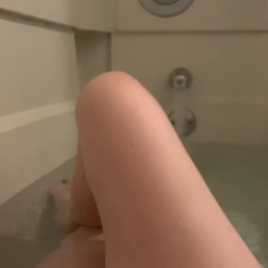 Video by littleamypocket published on May 15,2023 21:04:00 - BestThots