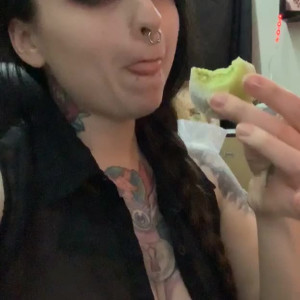 Video by littleamypocket published on August 18,2023 23:38:00 - BestThots