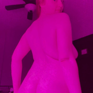 daphnedelrose #4856840