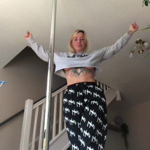 Video by scarlettmaeuk published on March 27,2023 04:52:00 - BestThots