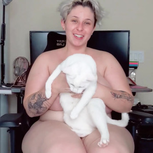 Video by qtsnack published on May 25,2023 13:36:00 - BestThots