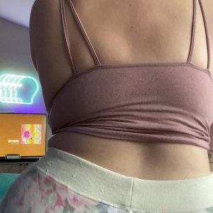 Video by qtsnack published on March 31,2023 22:12:00 - BestThots