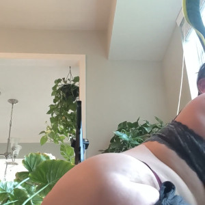Video by qtsnack published on April 23,2023 05:20:00 - BestThots