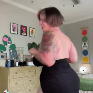 Video by qtsnack published on May 10,2023 09:09:00 - BestThots