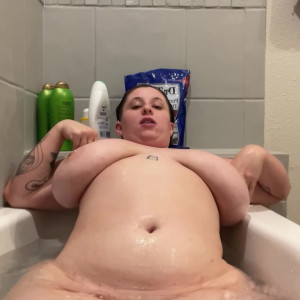 Video by qtsnack published on July 1,2023 23:22:00 - BestThots