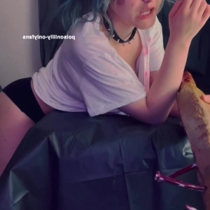Video by poisonlilly published on April 9,2023 00:33:00 - BestThots