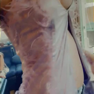 Video by brookezanellxxx published on August 20,2023 11:12:00 - BestThots