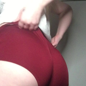 Video by fancie published on October 16,2023 04:58:34 - BestThots