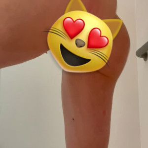 Video by itskhloeexoxo published on April 14,2023 02:35:00 - BestThots