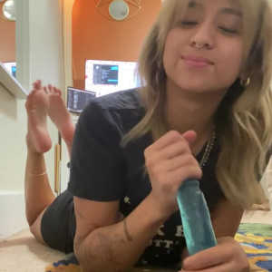 Video by asiansmartsoles published on May 1,2023 12:38:00 - BestThots
