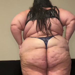 Video by thebigassssbbw1 published on October 16,2023 05:34:25 - BestThots