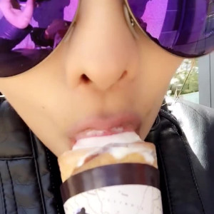 Video by val_arango_ published on March 7,2023 17:17:00 - BestThots